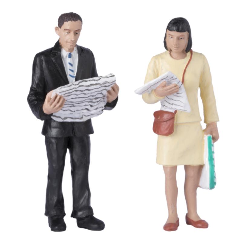 G Scale Standing Passengers