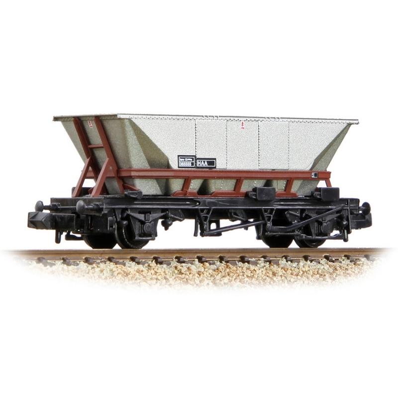 Graham Farish N Guage BR HAA Hopper BR Rail Red