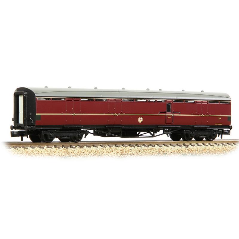 Graham Farish N Gauge LNER Thompson Full Brake BR Maroon