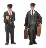 16mm Scale Porter and Station Master