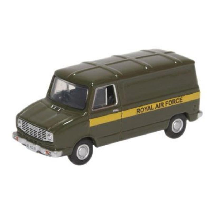 OO Gauge Oxford Diecast  Sherpa Van RAF