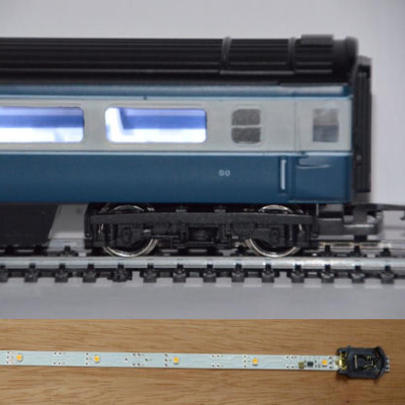 Train Tech CL1 Automatic Coach Lighting - Cool White/Standard