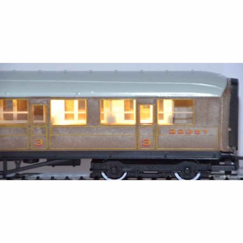 Train Tech Automatic Coach Lighting Warm White/Standard