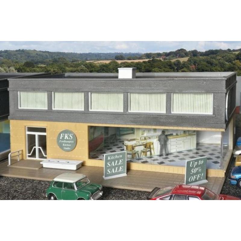 OO Gauge Gaugemaster Fordhampton Furniture Store