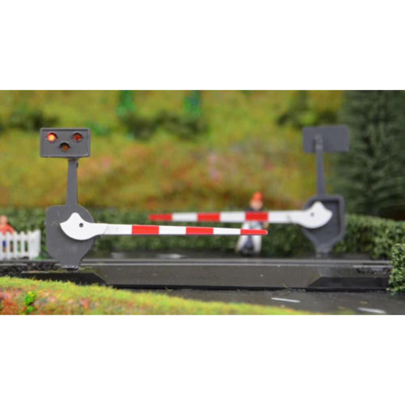 Train Tech LC10P Level Crossing Barrier Set with Light & Sound (OO Gauge) Pair