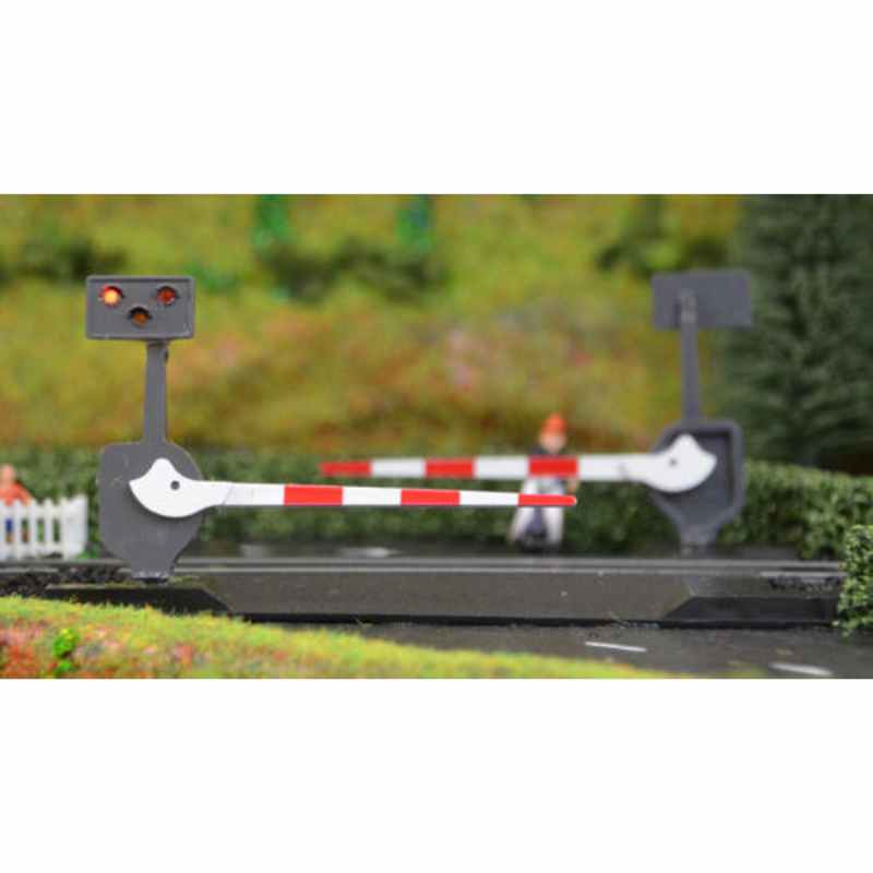 Train Tech LCN10P Level Crossing Barrier Set with Light & Sound (N Gauge) Pair