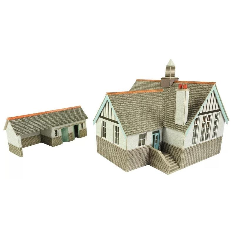 Metcalfe OO/HO Scale Village School