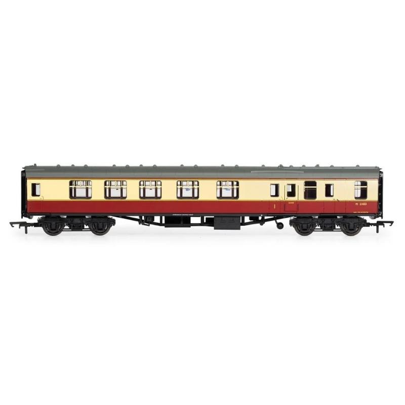 Hornby OO Gauge BR, Mk1 BCK, M21033 - Era 4