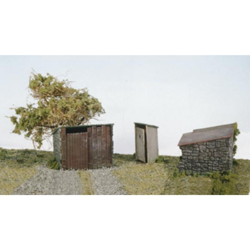 Wills Kits OO Gauge Grotty Huts & Privy