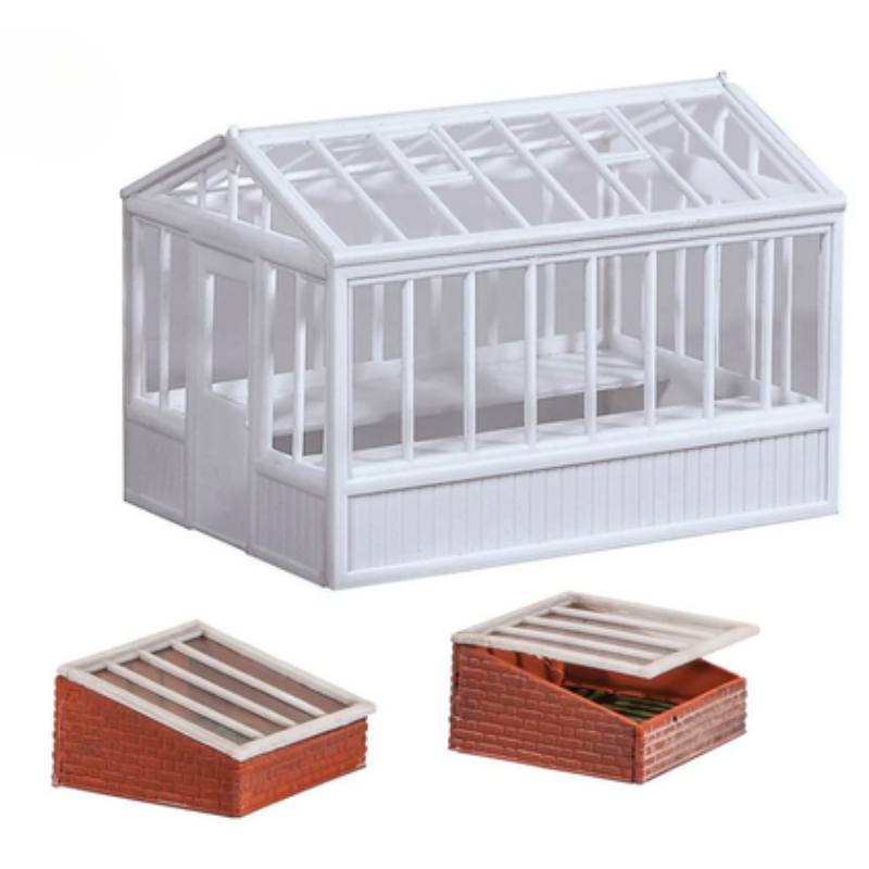 Wills Kits OO Gauge Greenhouse and Cold Frames