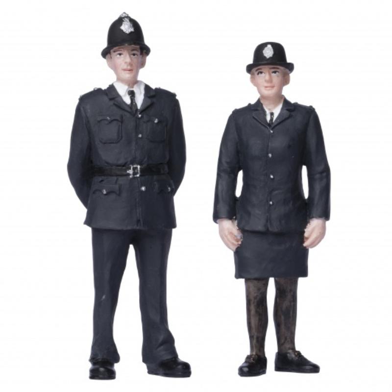 G Scale Policeman and Policewoman