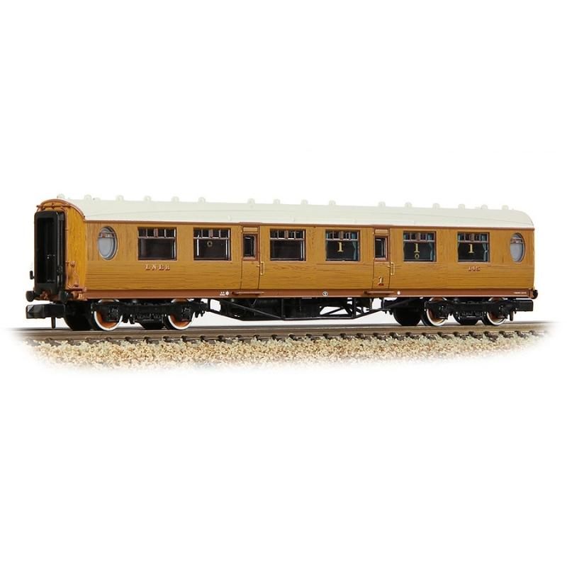 Graham Farish N Guage LNER Thompson Composite Corridor LNER Teak Effect Running No. 145