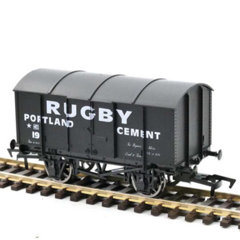 Dapol OO Guage Gunpowder Van Rugby Cement 19