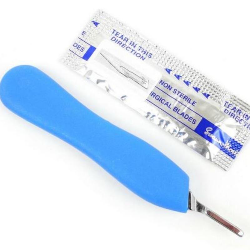 Gaugemaster Plastic Scalpel & Blades